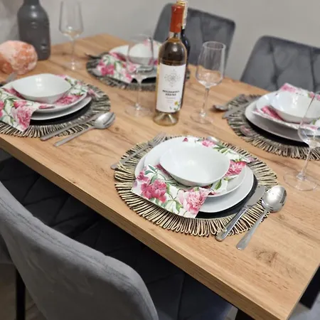 Underground Cave Διαμέρισμα *